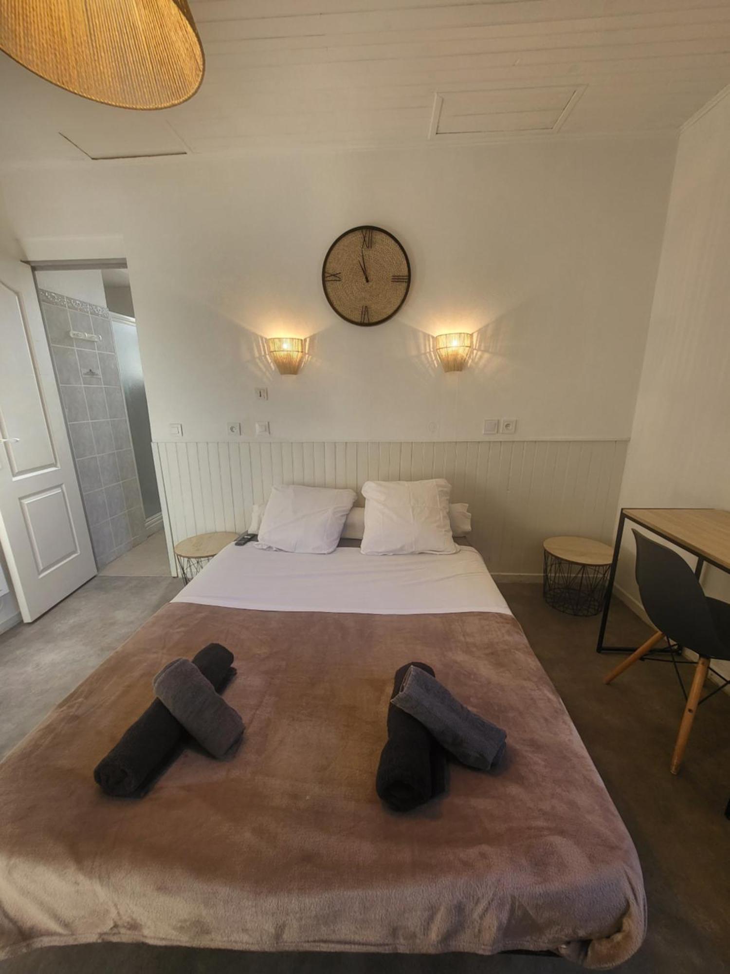 Hotel Le Chalet ヴァンドル・プラージュ エクステリア 写真